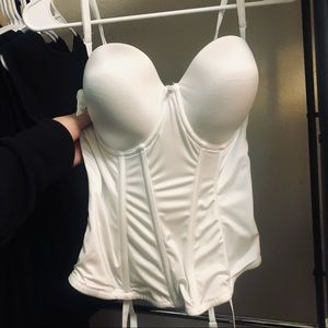 White Frederick’s of Hollywood Exxtreme Corset